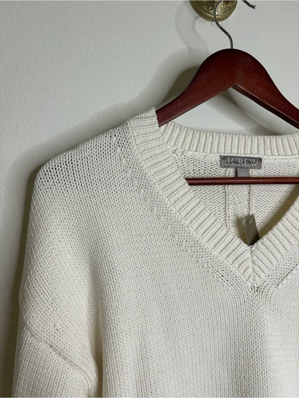 NWT J. Crew Cotton-Blend V-neck Pullover Sweater in Ivory Size Small